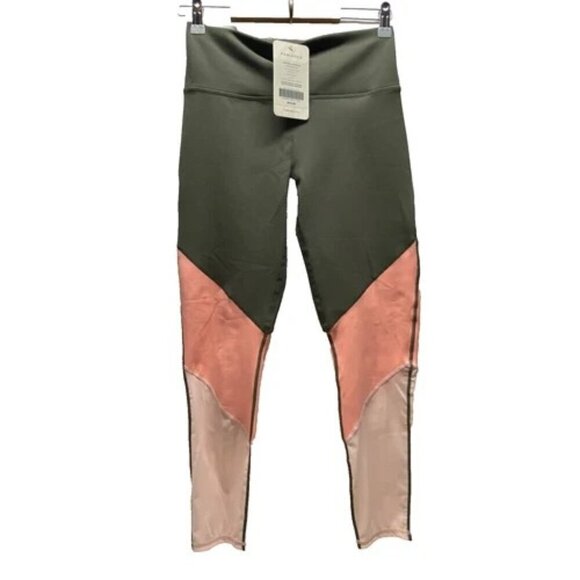 Fabletics Zone High Waisted Leggings Women’s Medium 7/8 Pink Olive Green NWT - Picture 1 of 10